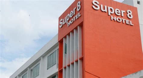 Super 8 Hotel from ₱1,063. George Town Hotel Deals & Reviews.